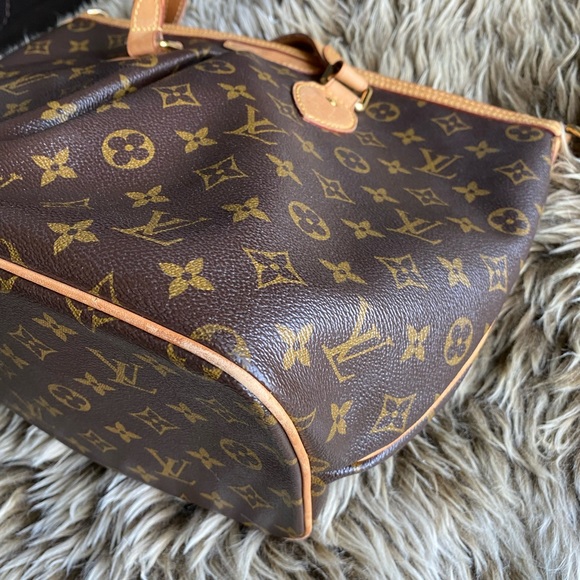 Louis Vuitton Palermo PM - Picture 9 of 16